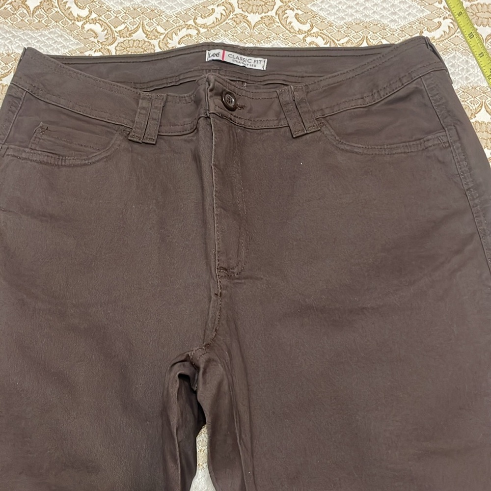 NWOT*** LEE CLASSIC BROWN PANTS Size 12